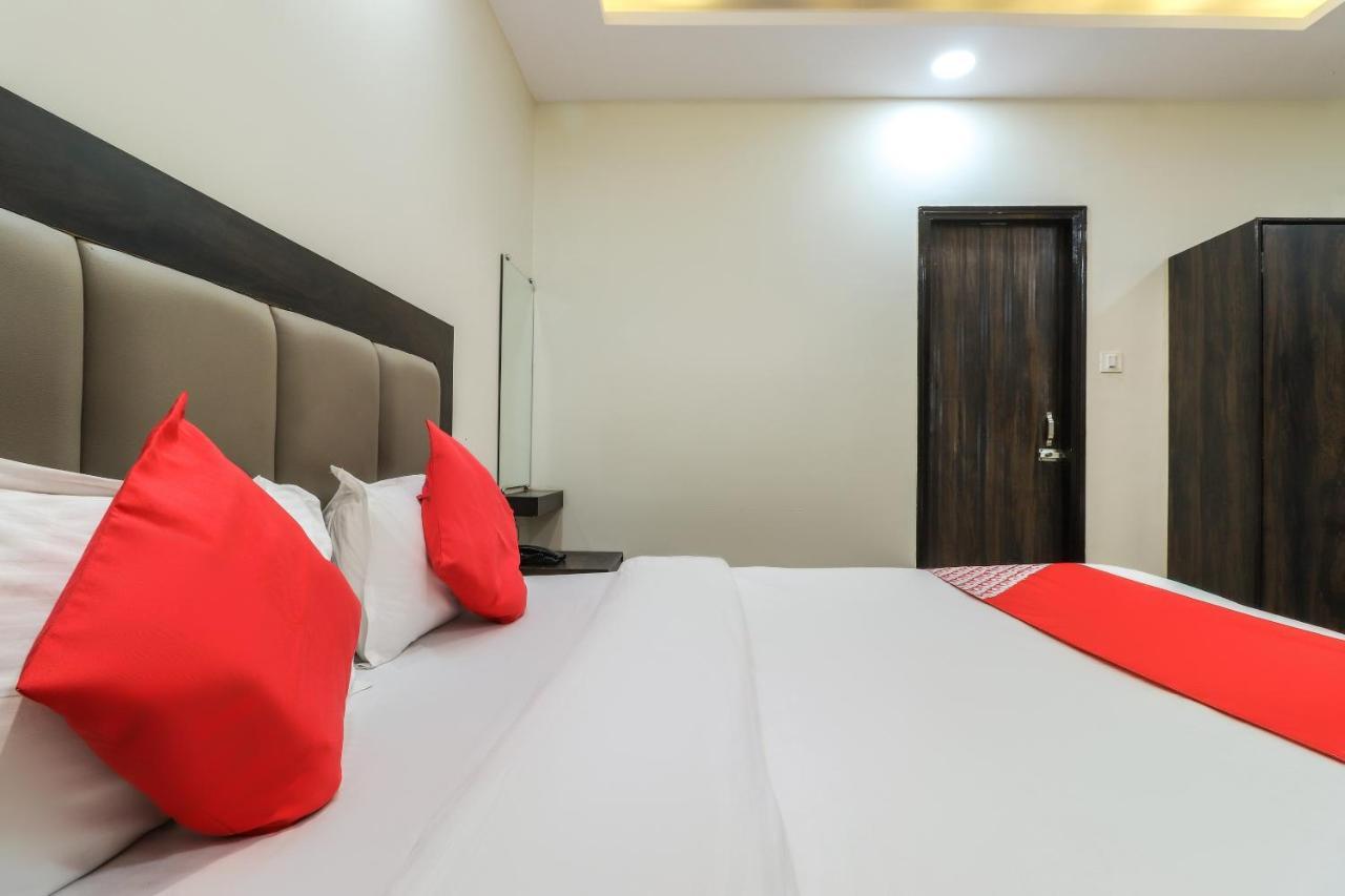 Oyo Hotel City Palace Канпур Екстериор снимка
