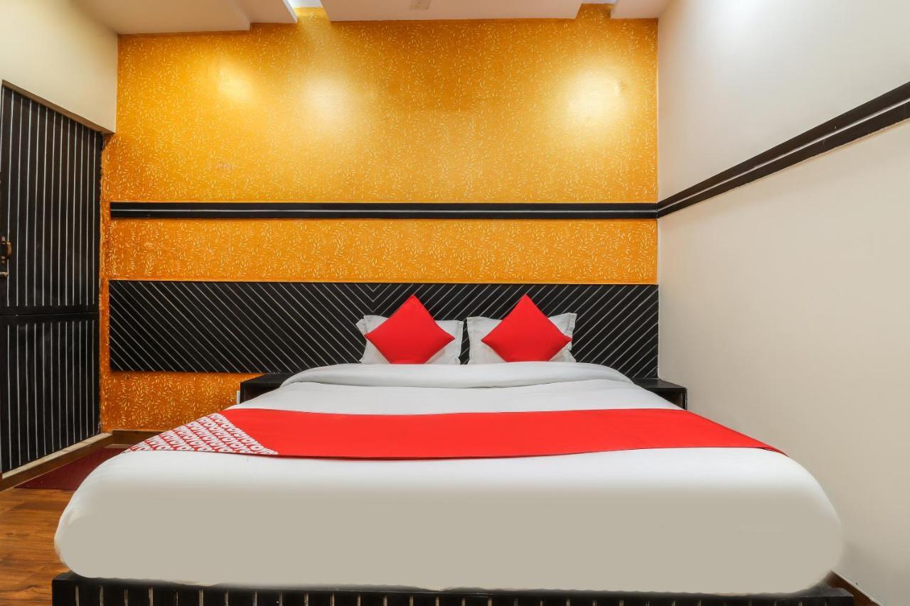 Oyo Hotel City Palace Канпур Екстериор снимка